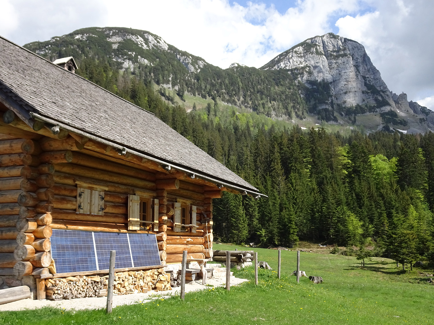 111_Hintere-Sandlingalm_Photovoltaikanlage